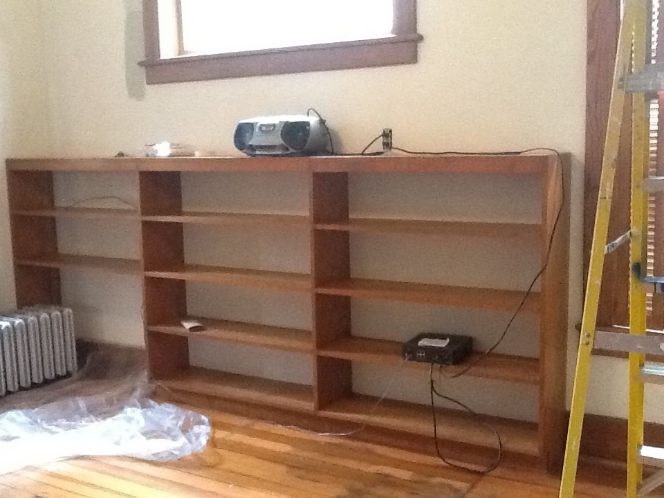 Keep or Remove these "builtin" bookshelves