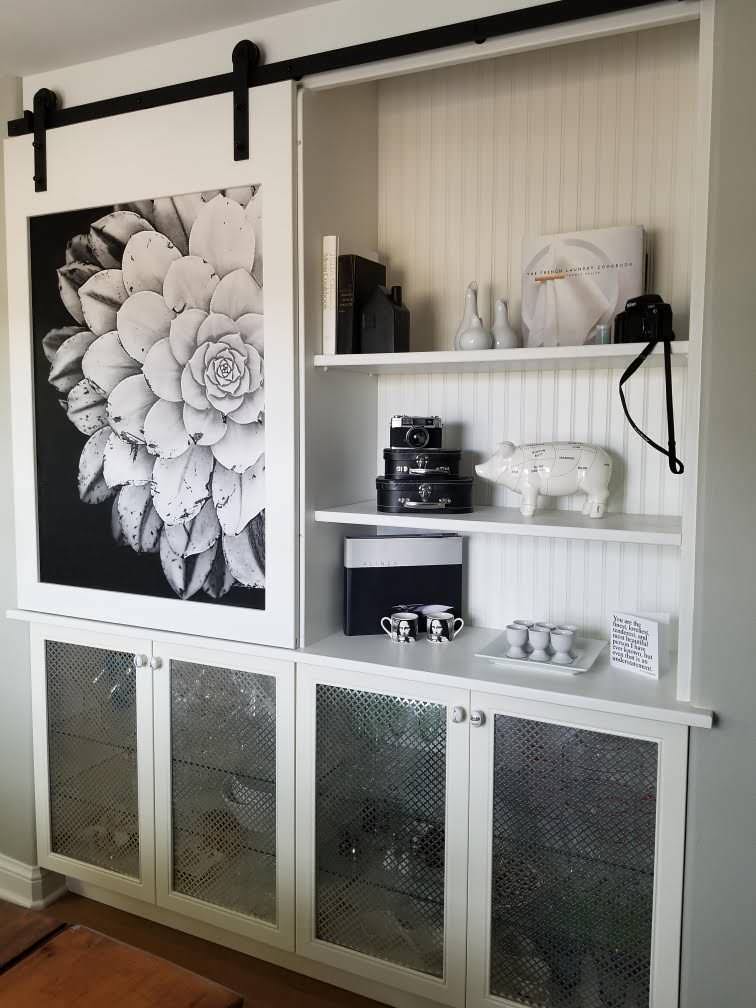 Bookshelves and storage