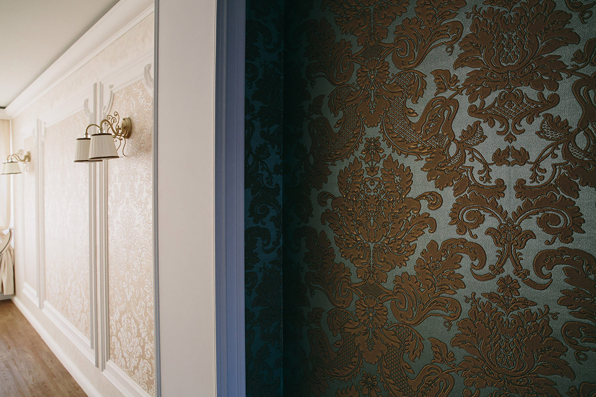 Реализация:Классика с нотками востока в бирюзе