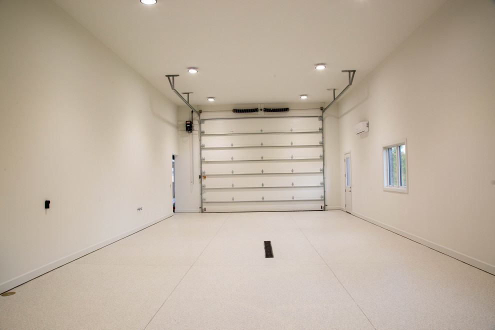 Home design - modern home design idea in Indianapolis