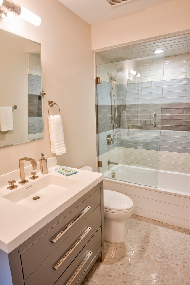 Beach Dwellings' Bathrooms