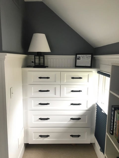 Making a Small Bedroom Work