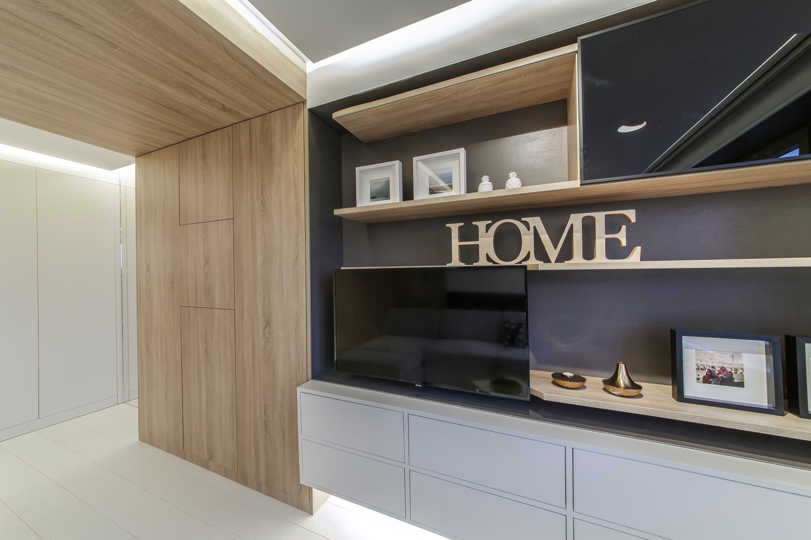 Гостиная с порталом