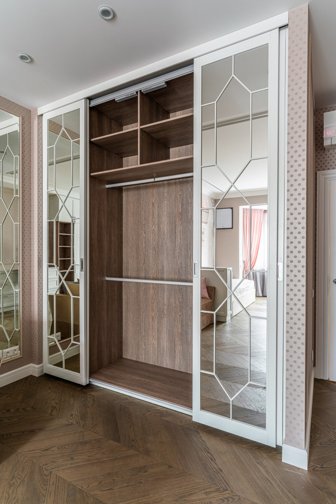 Шкаф ЖК Смольный