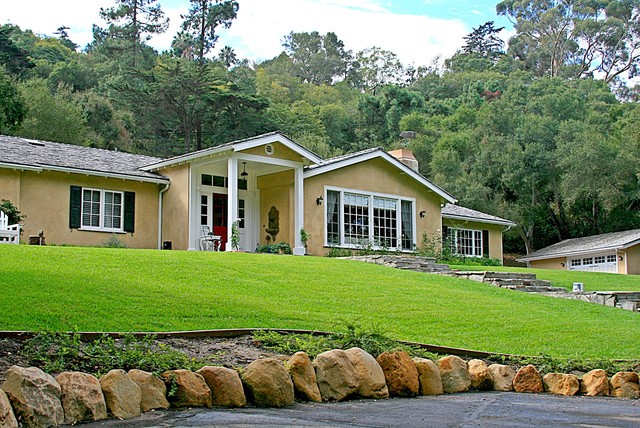 Hope Ranch classico-facciata