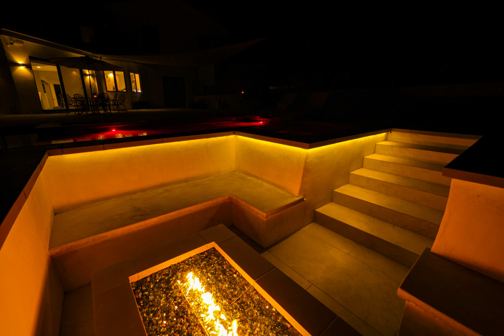 Agoura Hills New Build - Lobo Canyon