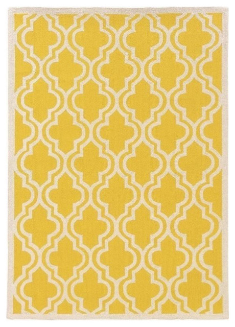 Linon Silhouette Quatrefoil Hand Hooked Wool 1'10"x2'10" Rug in Yellow
