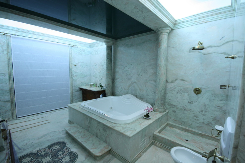 Apartmens on the Kruglouniversitetskaya str. Kiev