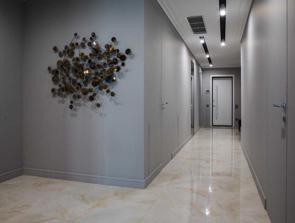 Квартира на набережной