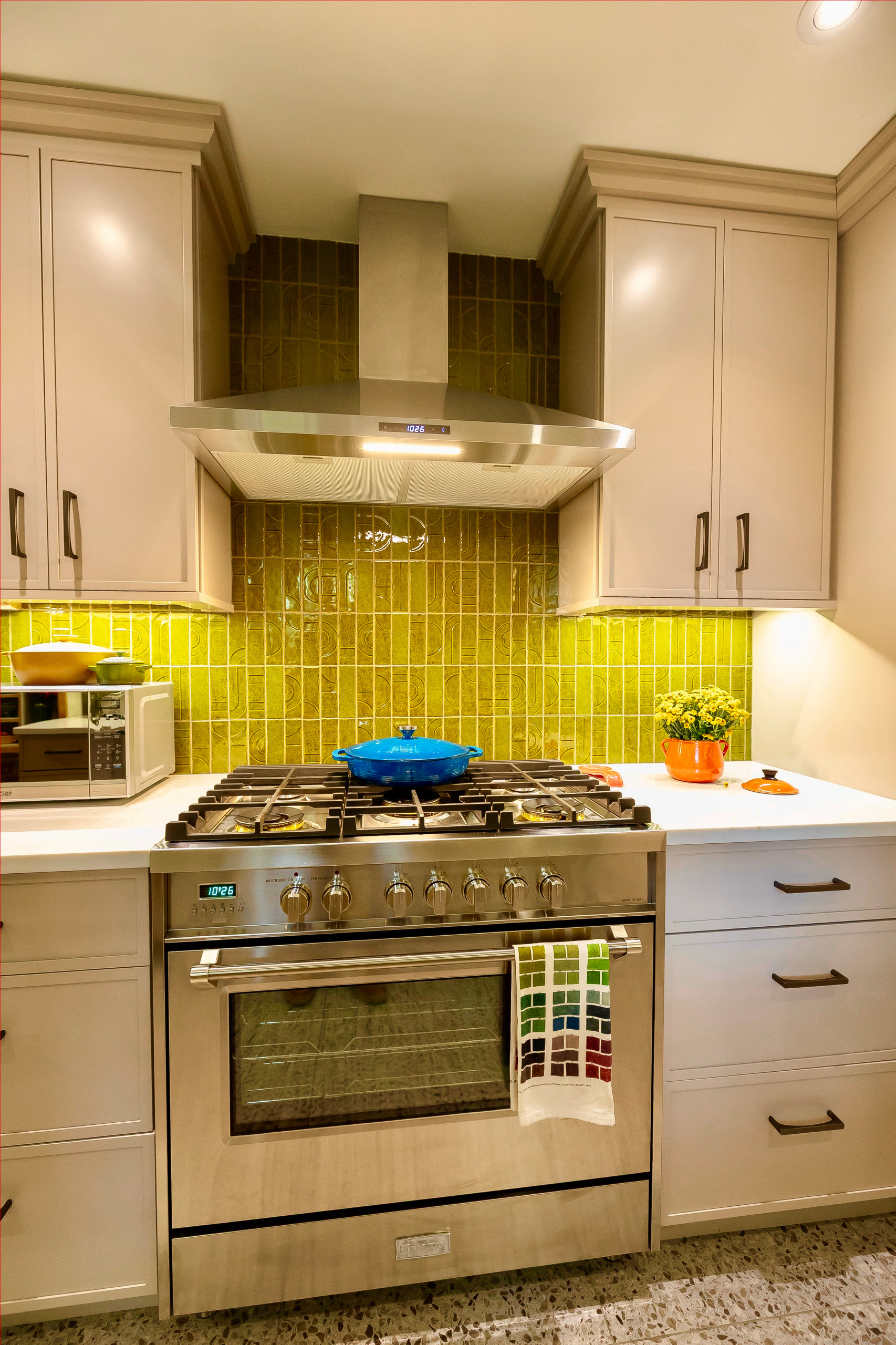Artist's Kitchen and Dining Room