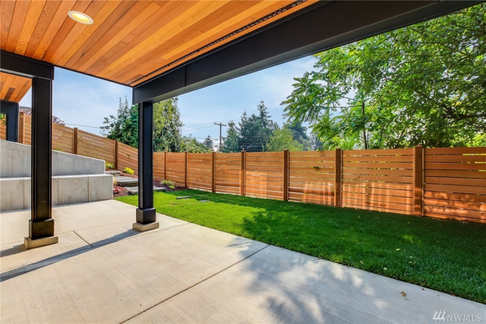 Kirkland Modern Home