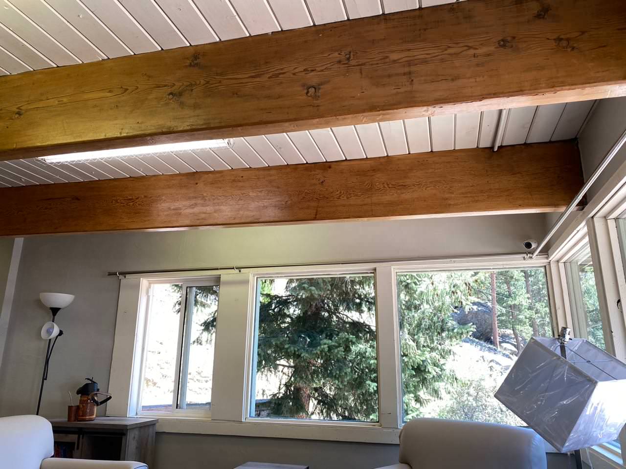 Poly beams and ceiling color change