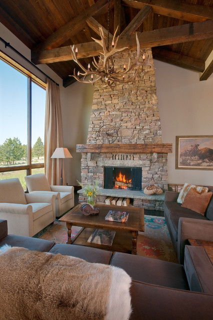 Smith River Ranch rustico-salon