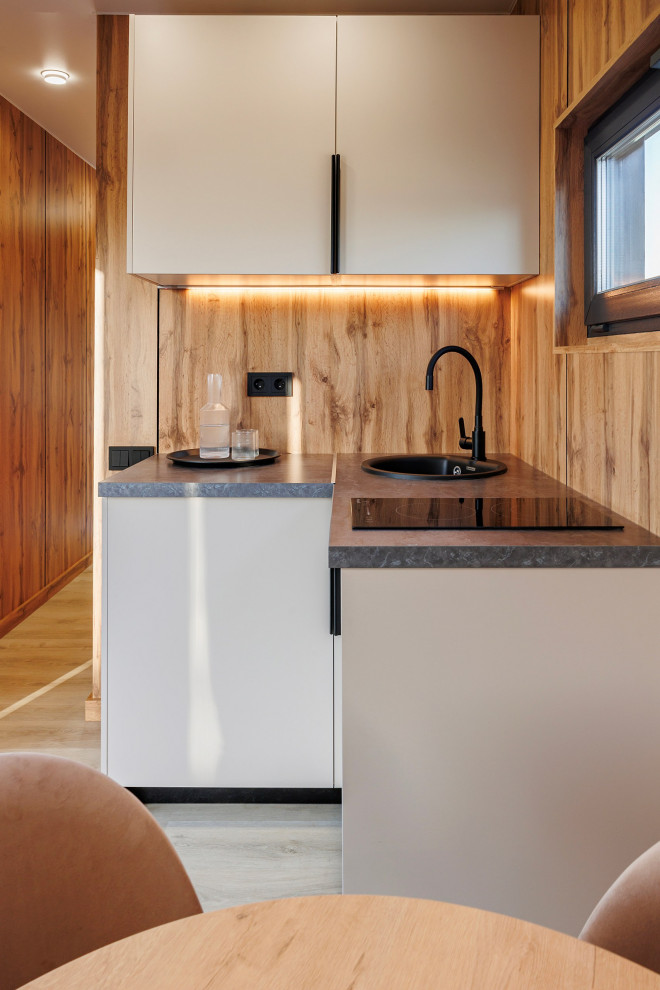 Valley Shelter Mocco