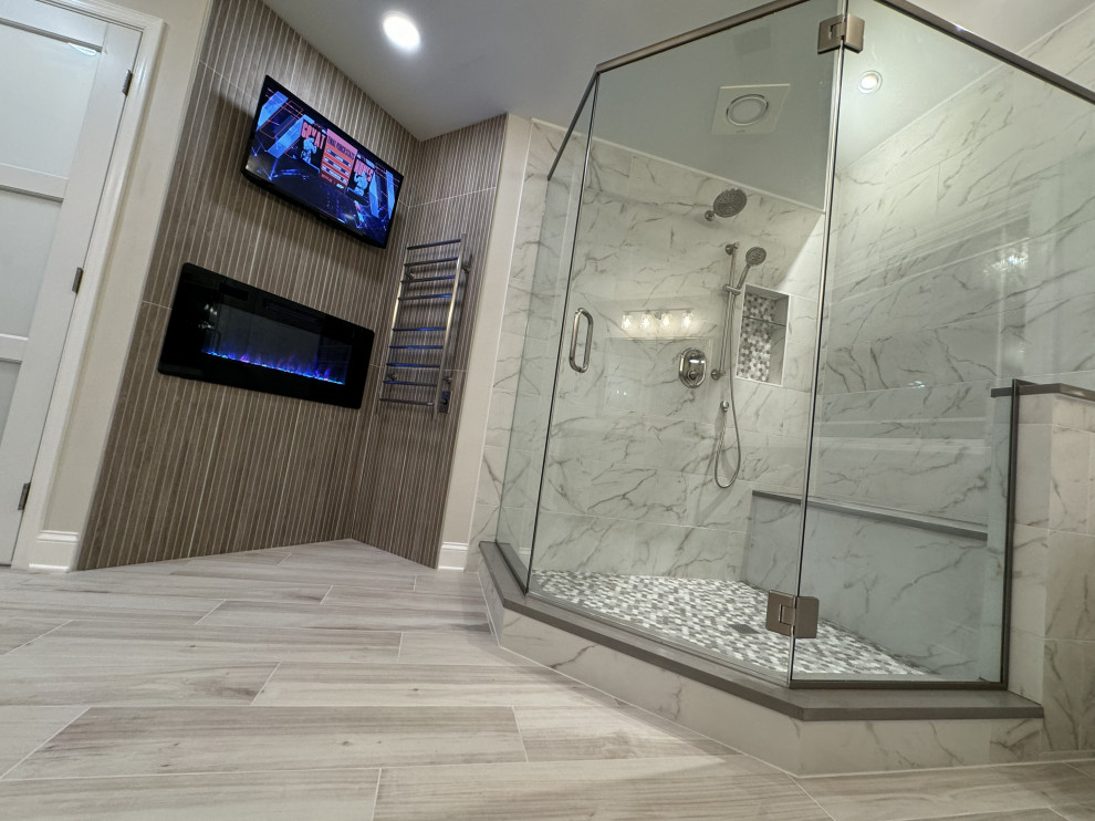 Luxury Owners Suite Bathroom