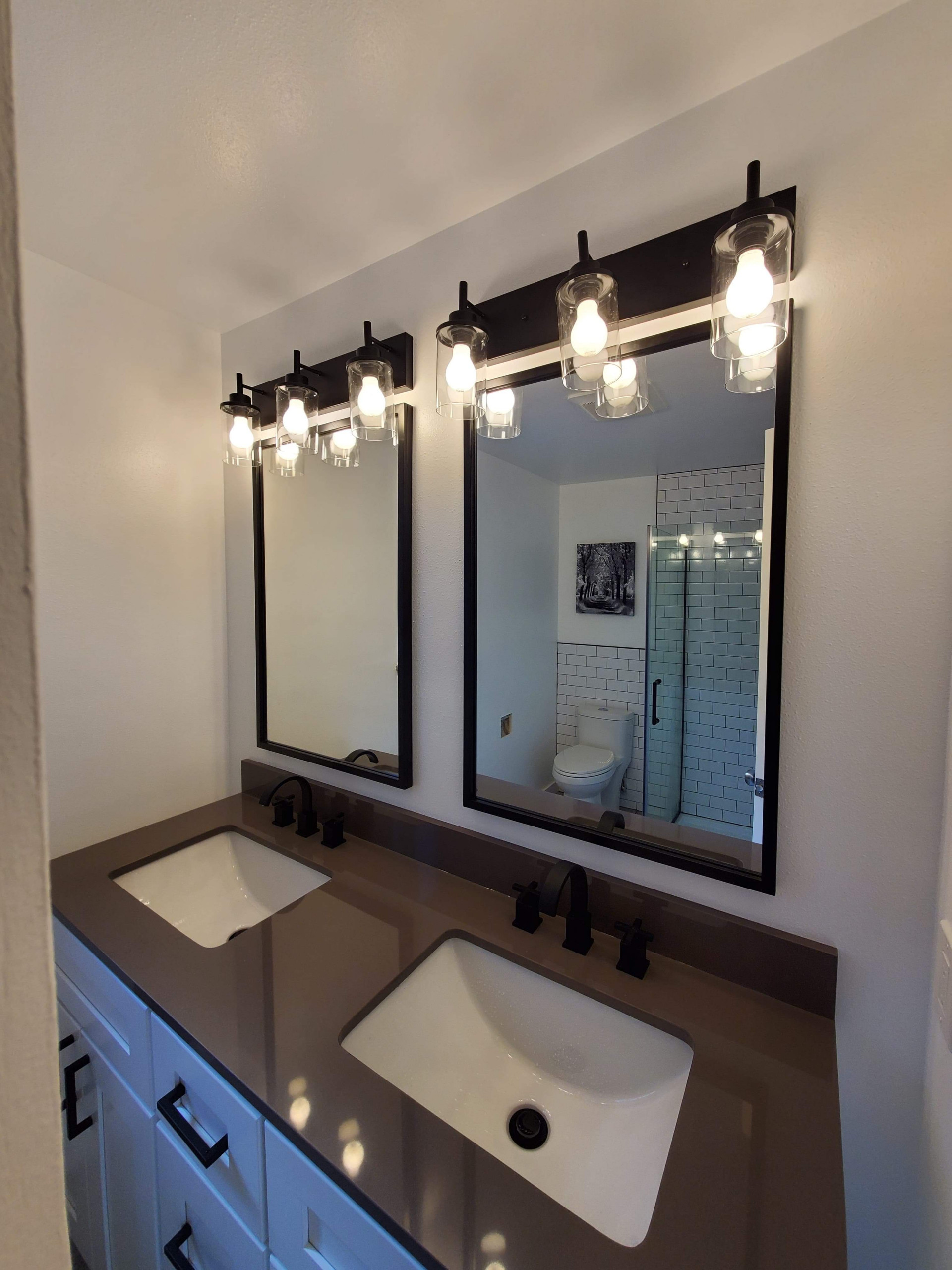 Holberg Kitchen & Bathroom Remodel