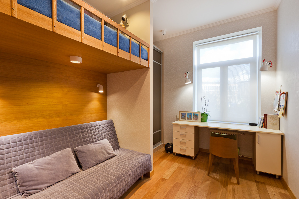 Картина, витрина, камень...