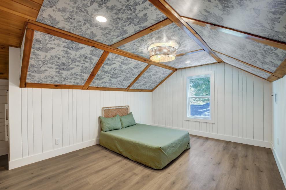 458 Shannon Residence