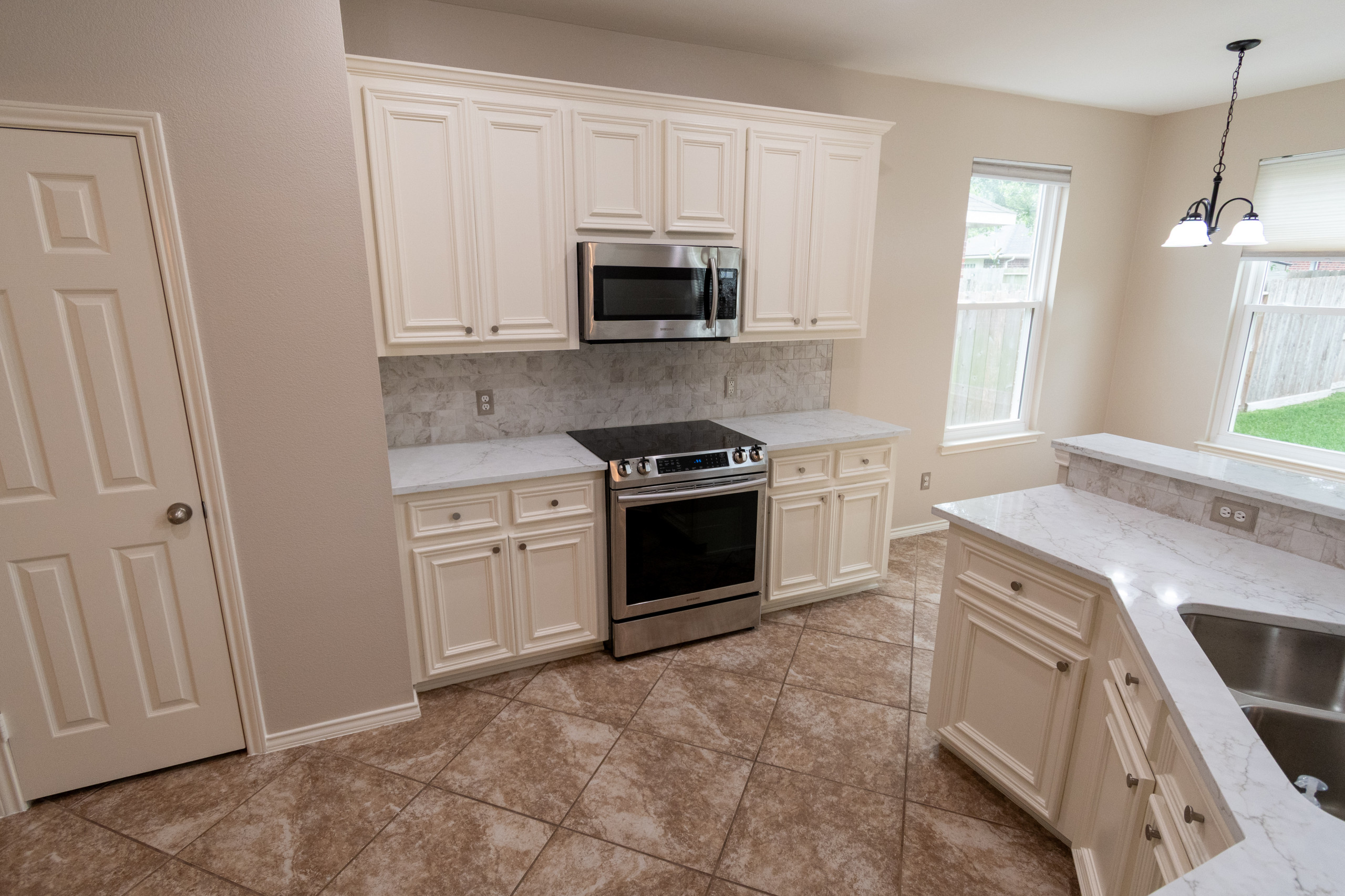 Maximizing Your Home’s Value Before Selling: Strategic Updates That Deliver ROI