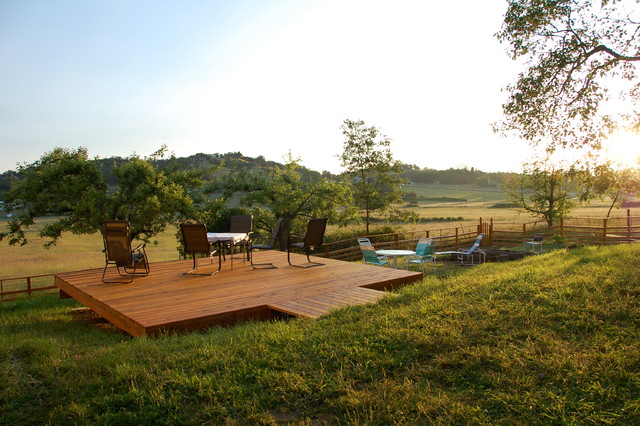 Elevated Deck trendy-terrasse