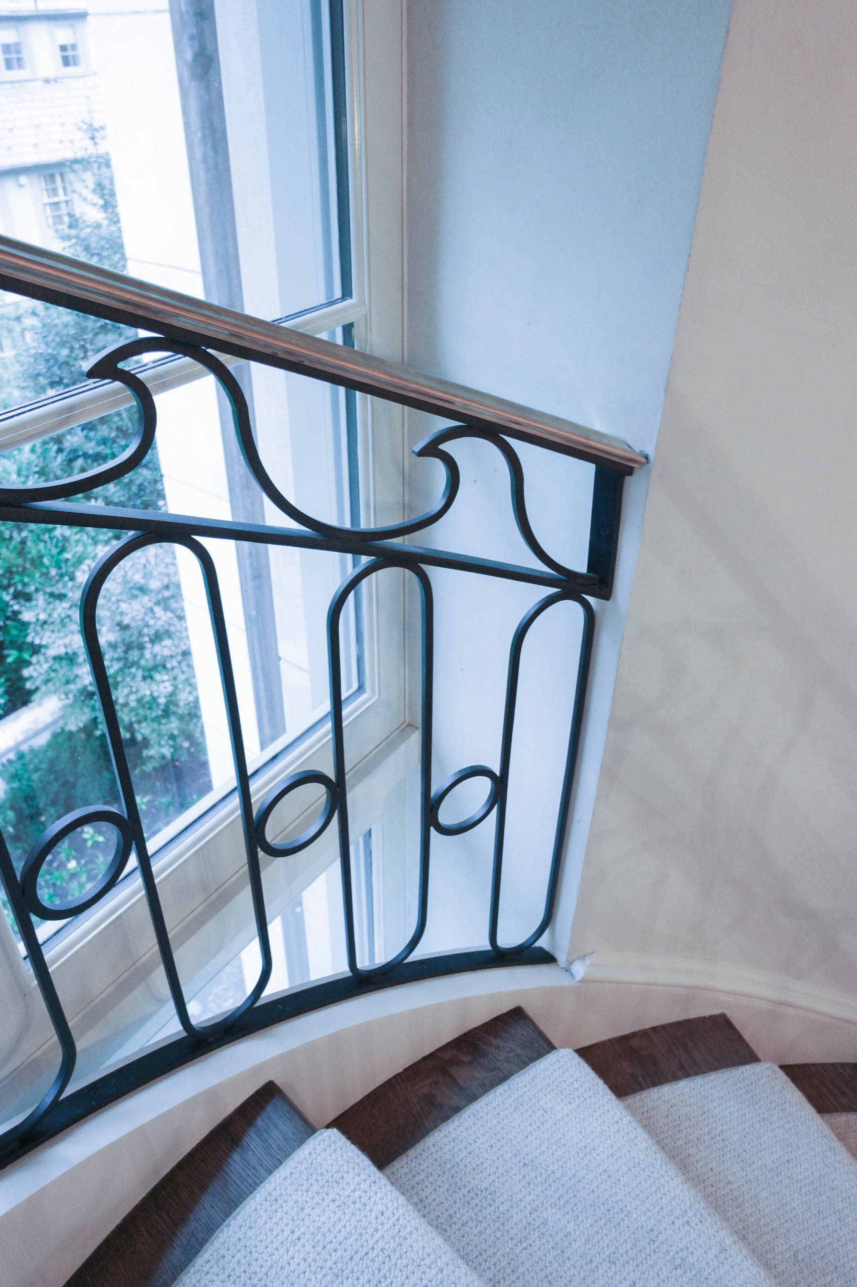 61_Sculptural/Elliptical Staircase in Washington, DC 20008