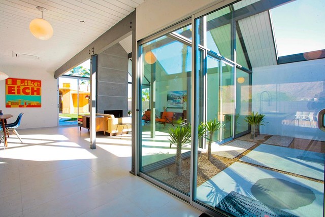 Desert Eichler Project midcentury-living-room