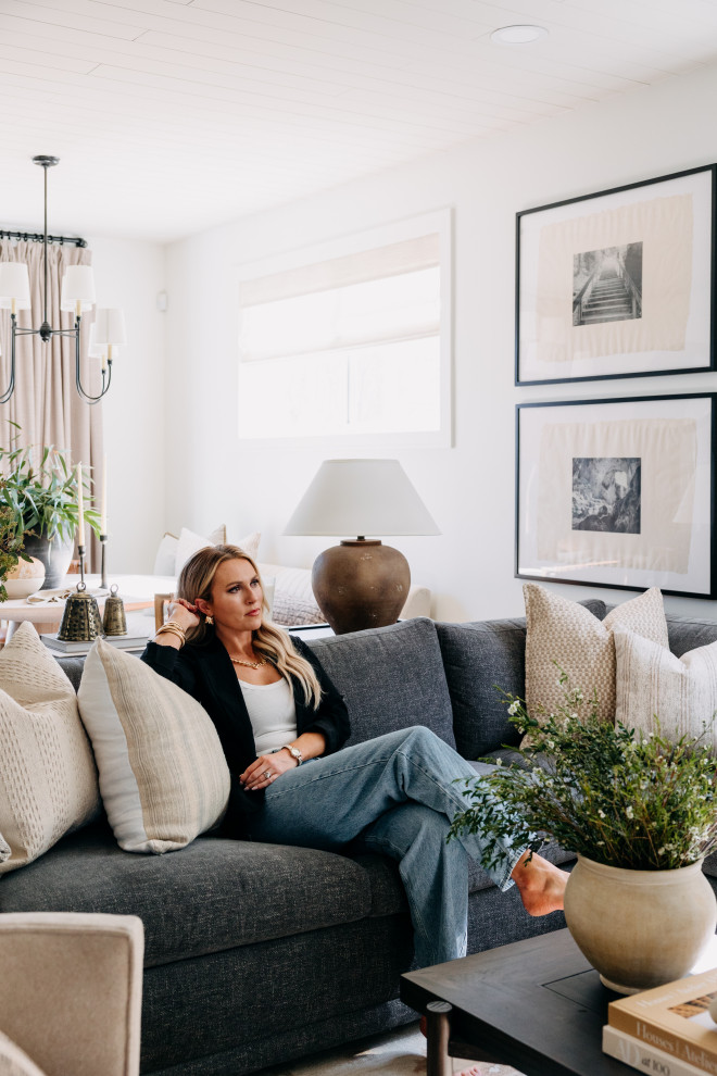 Paradise Ave. Living Room