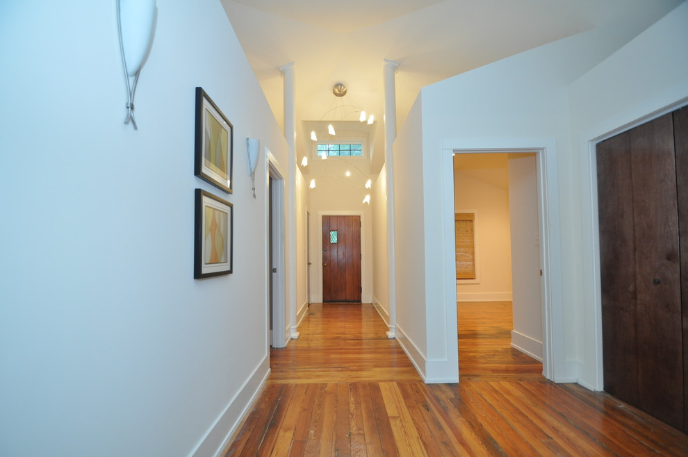 Photo of a contemporary entryway in Charlotte.