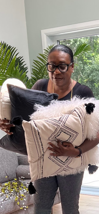 HOME STAGING EXPRESS