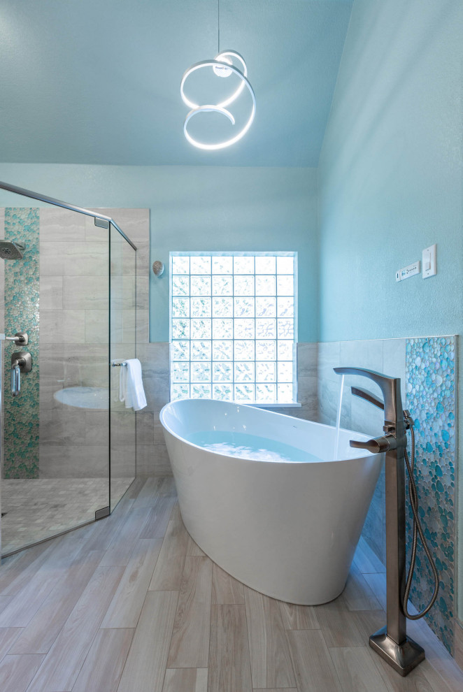 Inspiration for an eclectic master bathroom in Dallas.