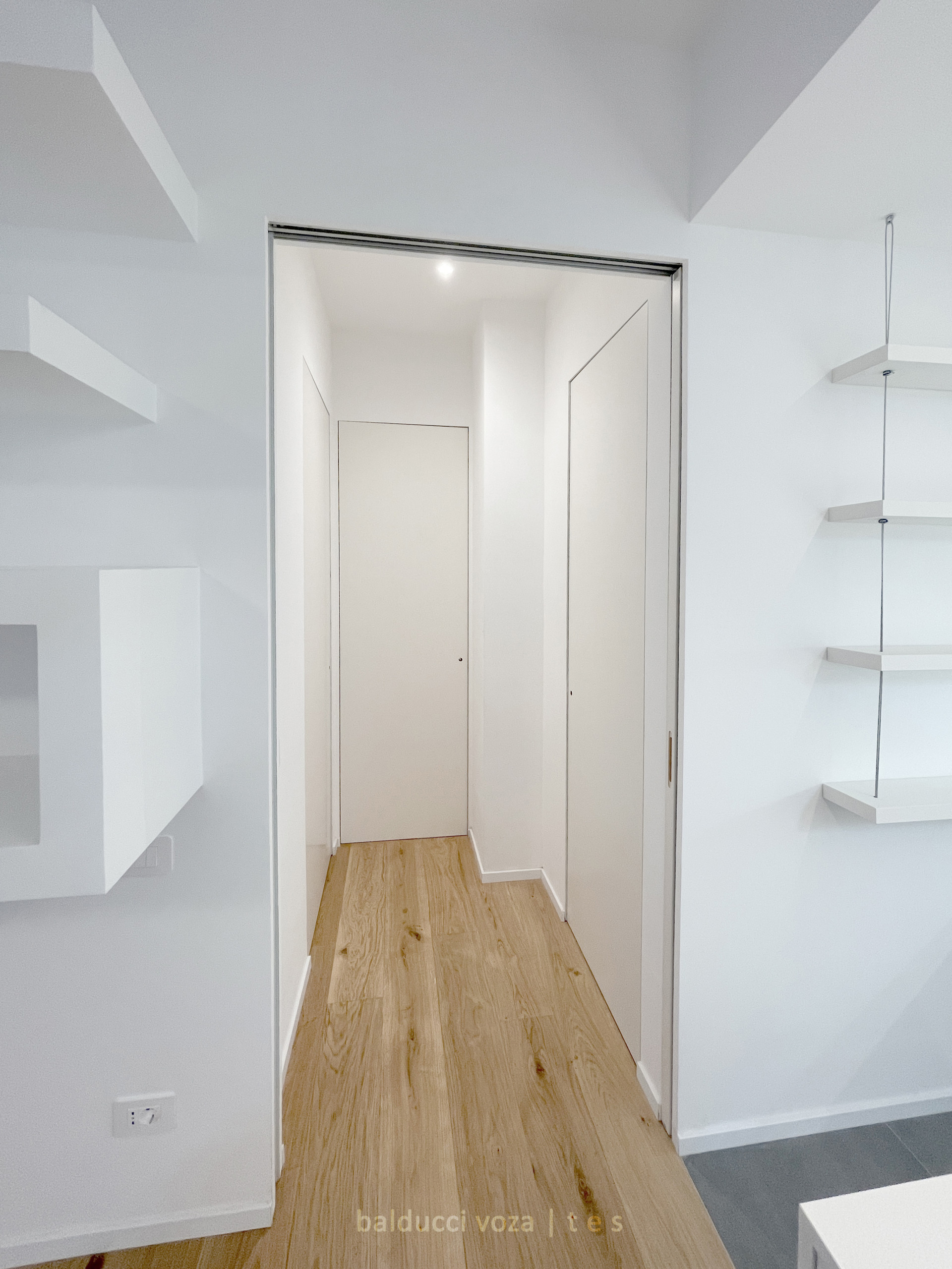 Apt_2AM Rm