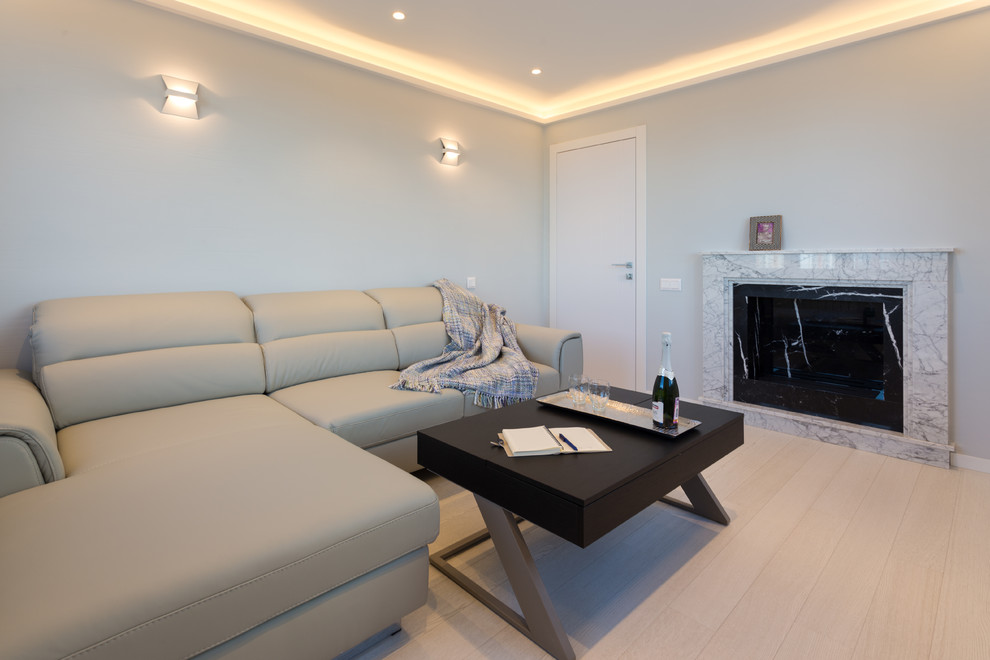 Белый минимализм в новостройке