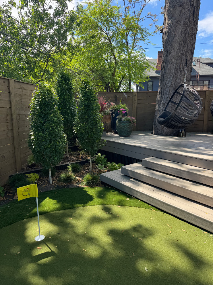 Brooklyn Bayridge with putting green