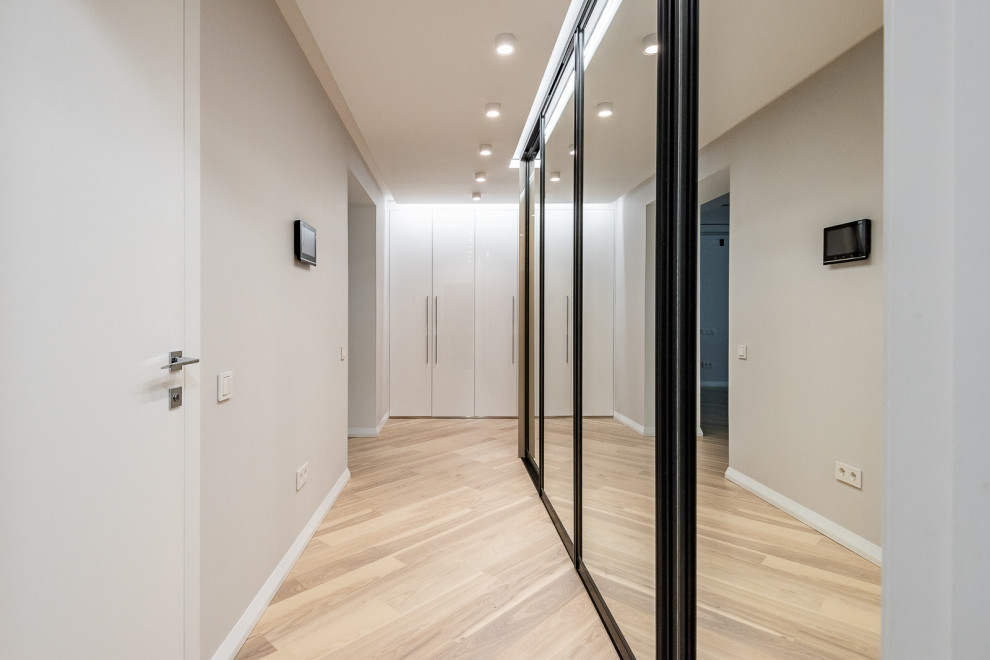 Шкафы в прихожую