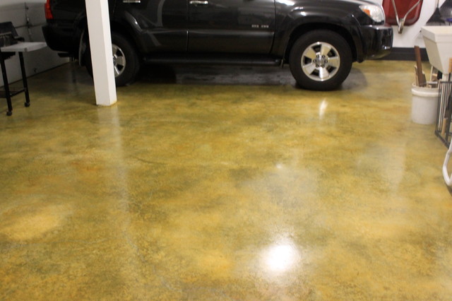 Garage Floor Stain With Honey Color Stain Minimalistisch