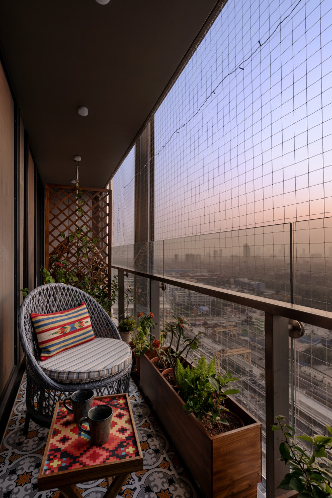 Eklektischer Balkon in Mumbai