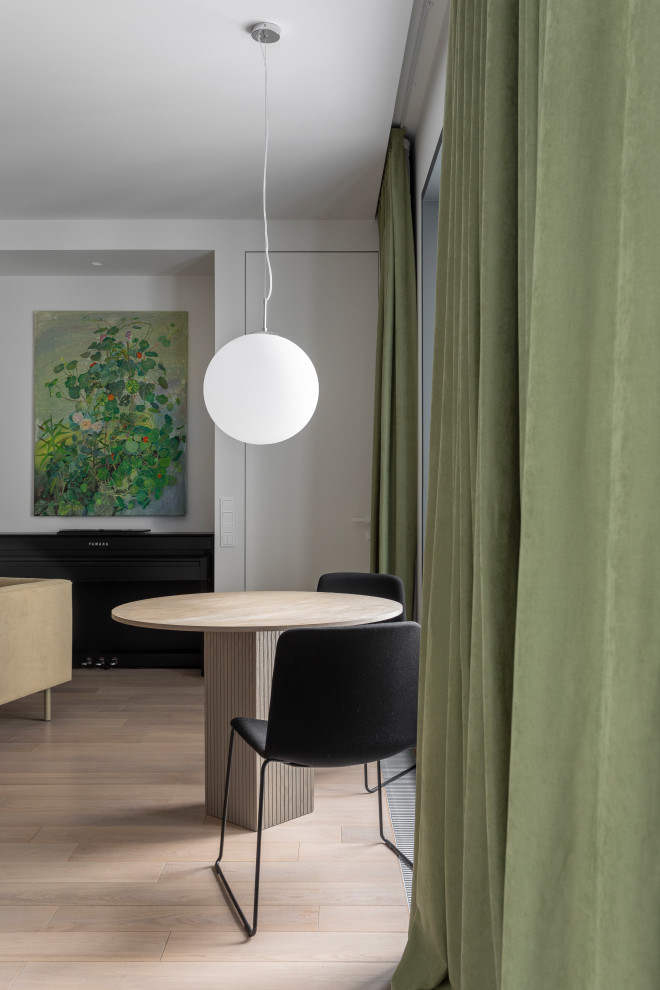 Flat for a couple of cardiologists