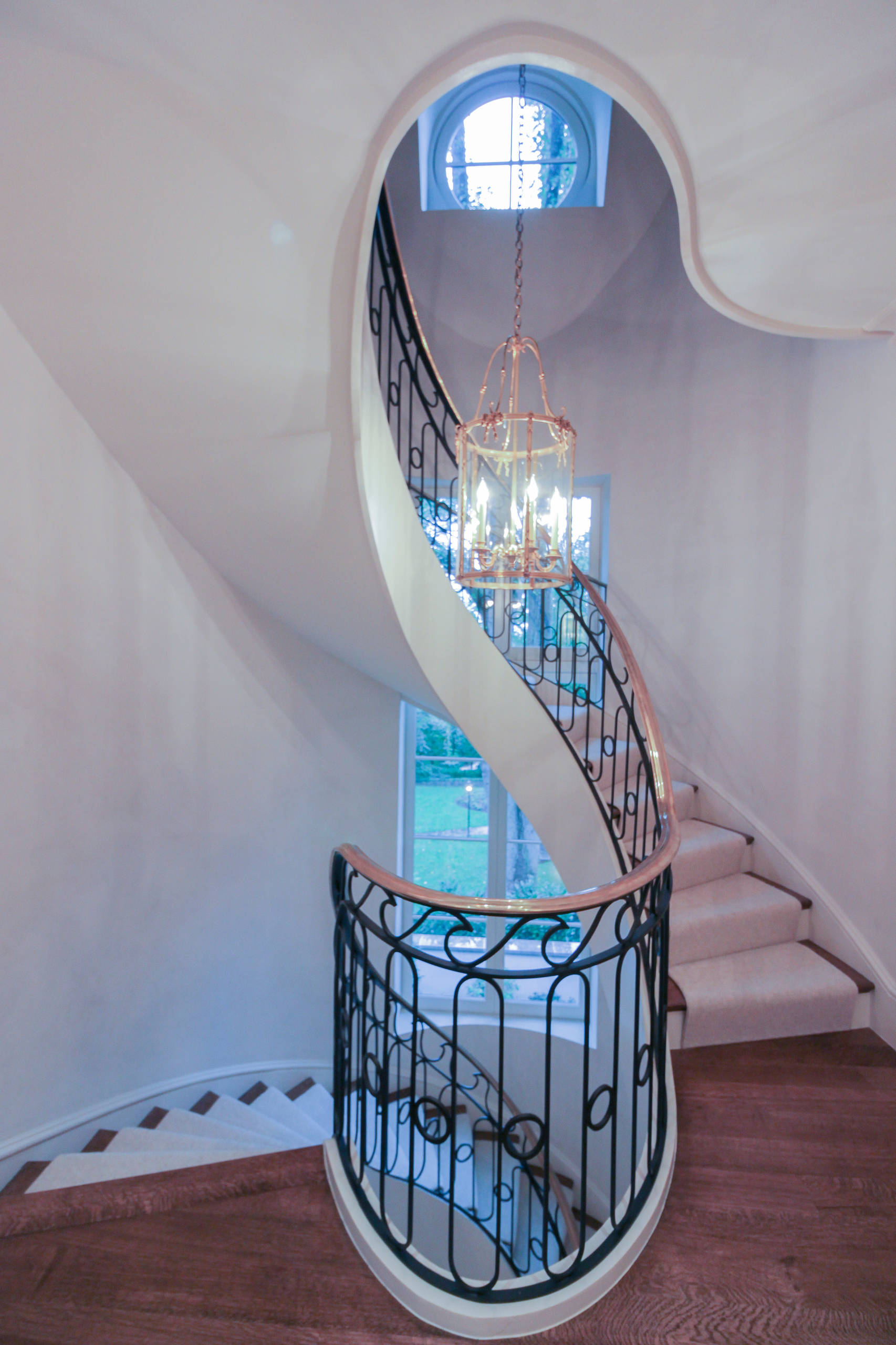 61_Sculptural/Elliptical Staircase in Washington, DC 20008