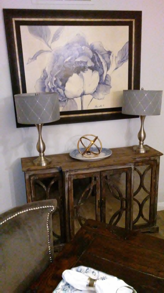 Inspiration for a transitional home design remodel in Phoenix
