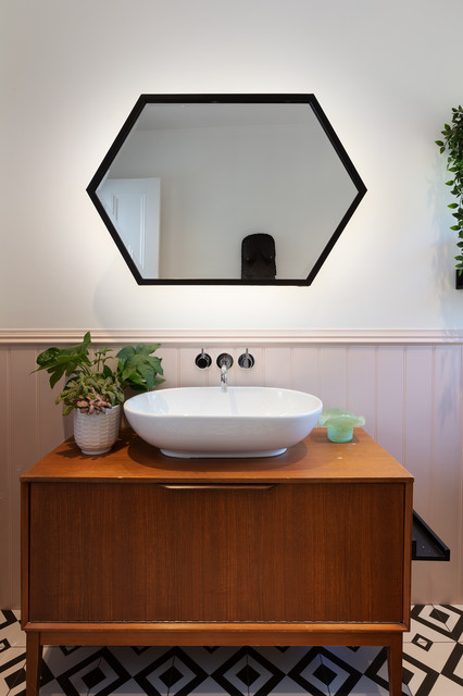 Surrey Ecclectic Home eclectic-bathroom