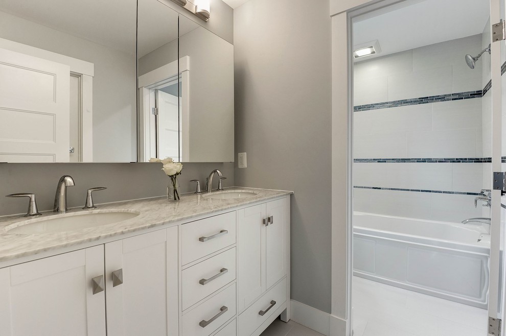 Example of a transitional home design design in DC Metro