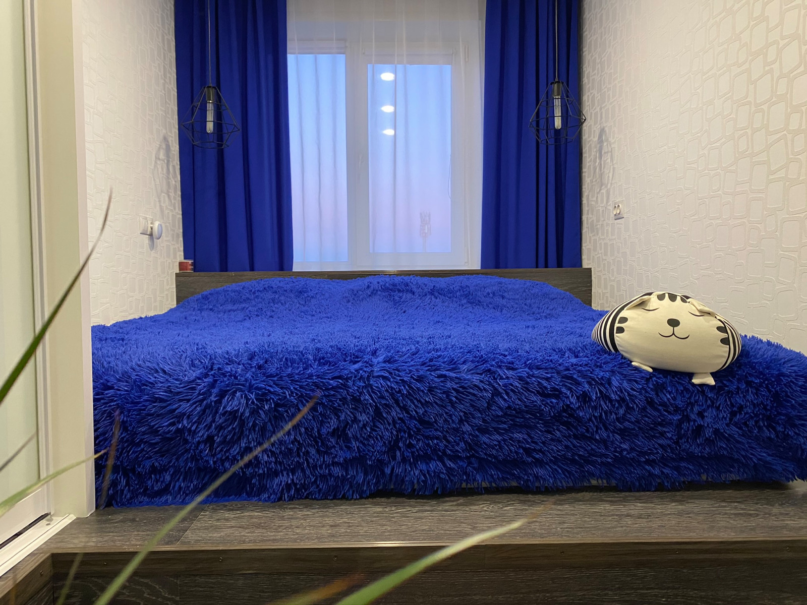 Синяя  спальня