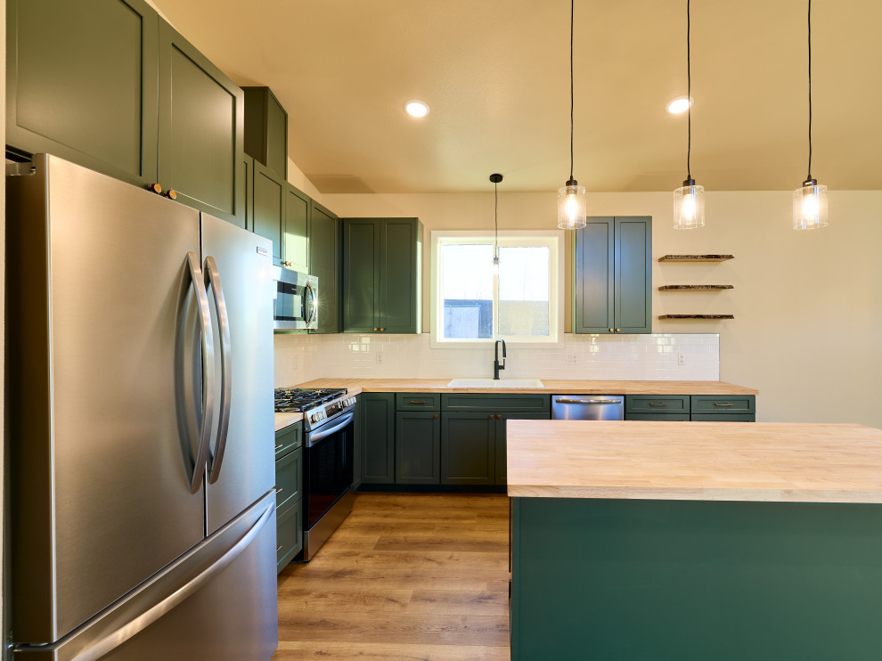 Jones Custom Home on Blackwater Bend