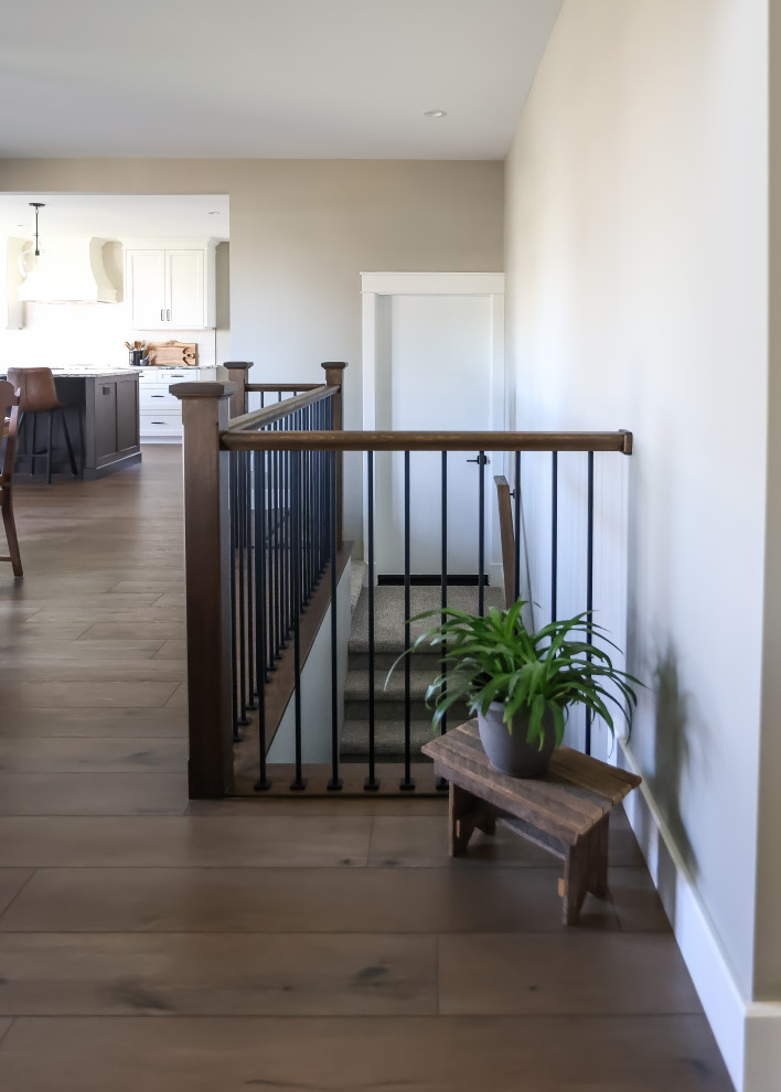 Inspiration for a transitional home design remodel in Toronto