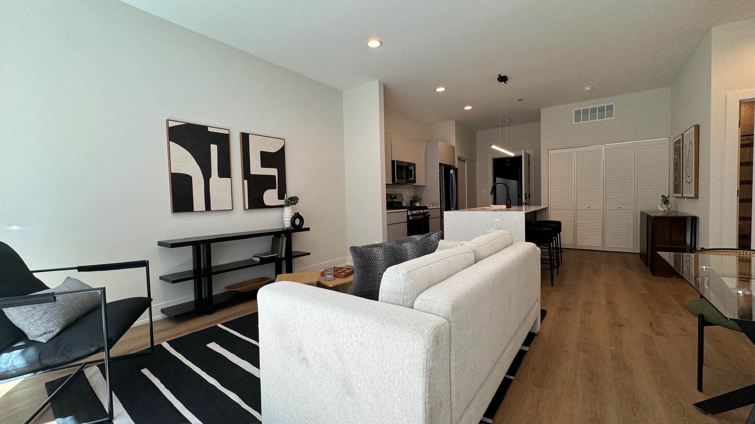 Low Line Commons Phase 3 | Model #309 Staging