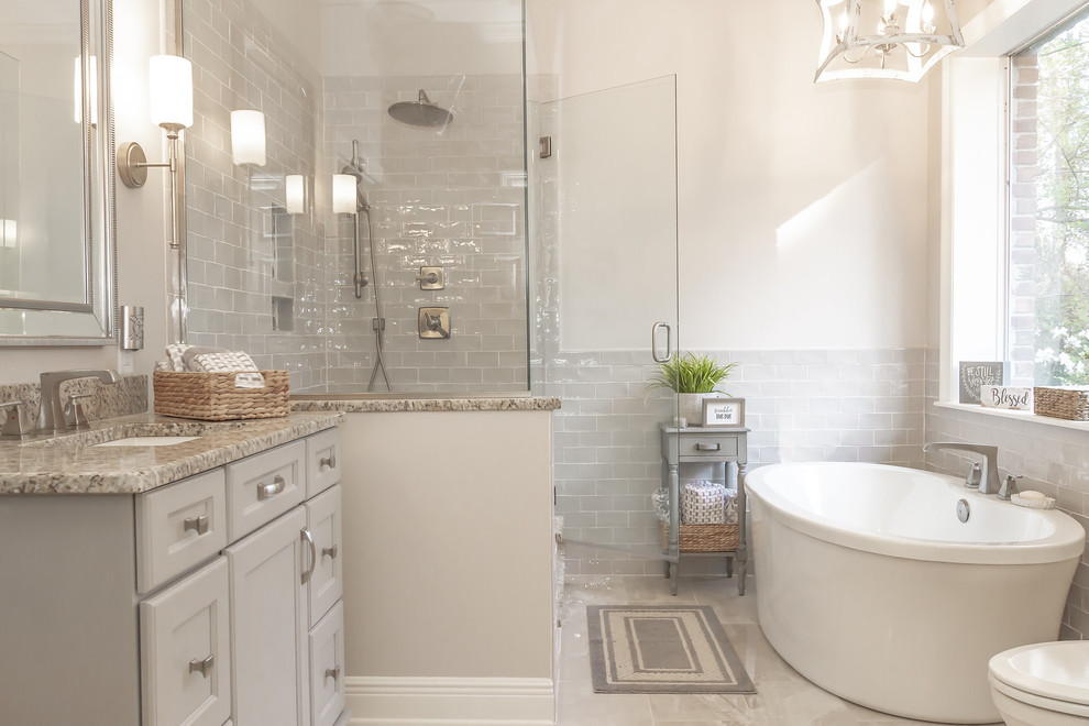 Bathroom - transitional bathroom idea