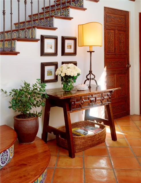 Spanish/Mexican Colonial mediterranean-hall