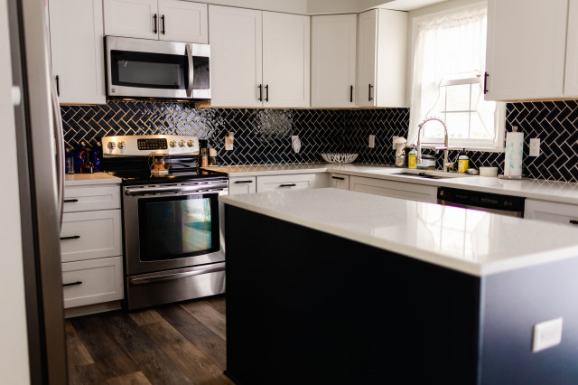 Boston Blue Kitchen klassisch-modern-kueche