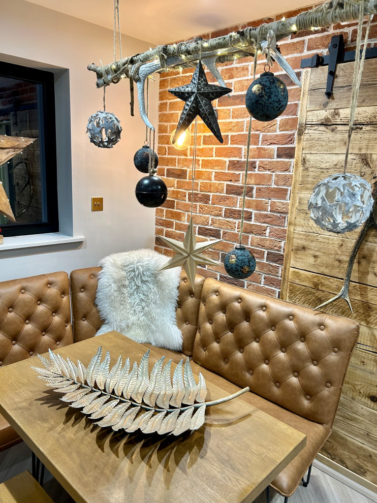 Room Accessories and decorations