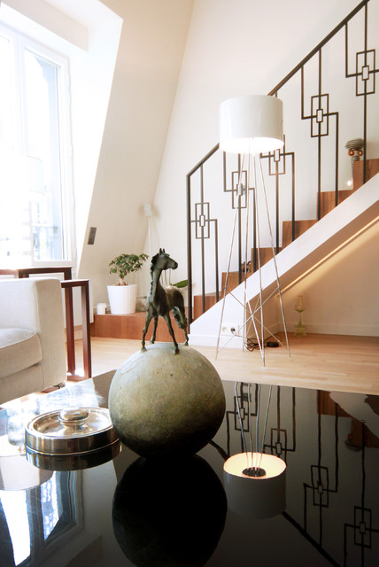 APPARTEMENT - TOUR EIFFEL contemporary-trappa